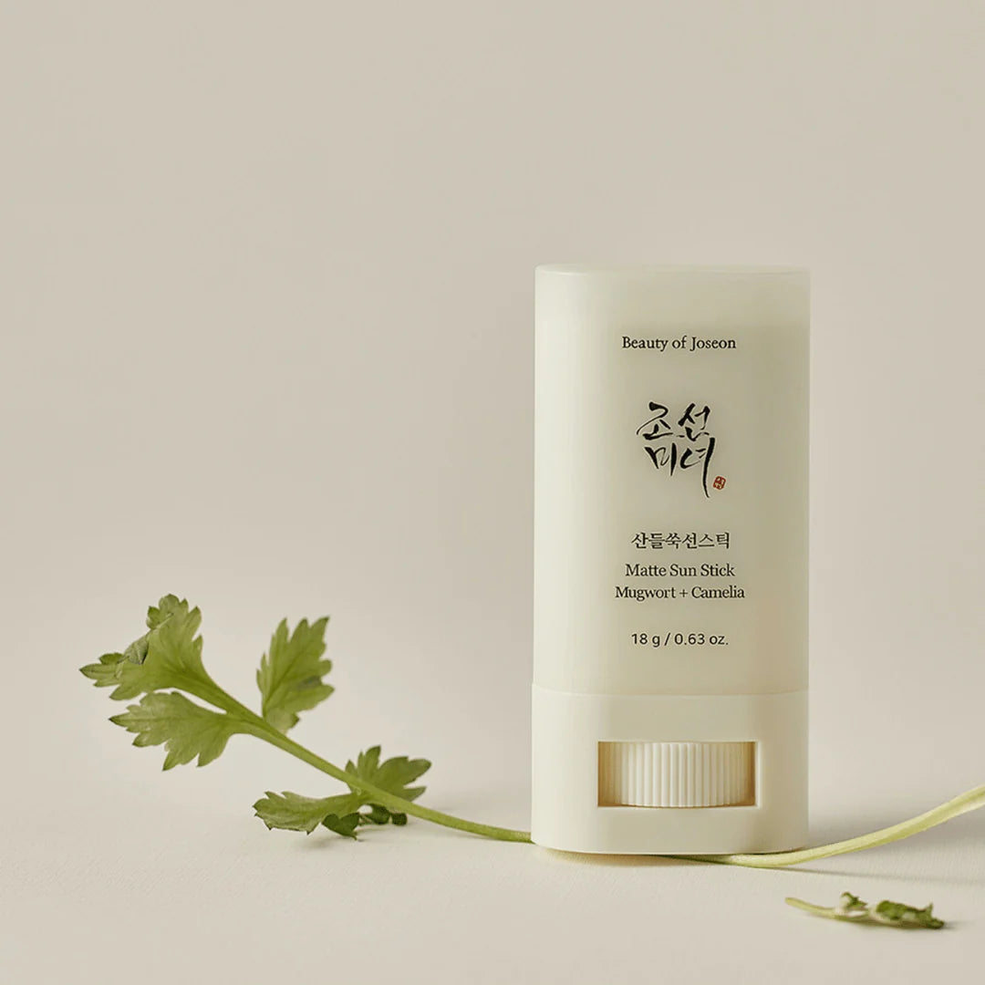 BEAUTY OF JOSEON Matte Sun Stick : Mugwort+Camelia (SPF 50+ PA++++)