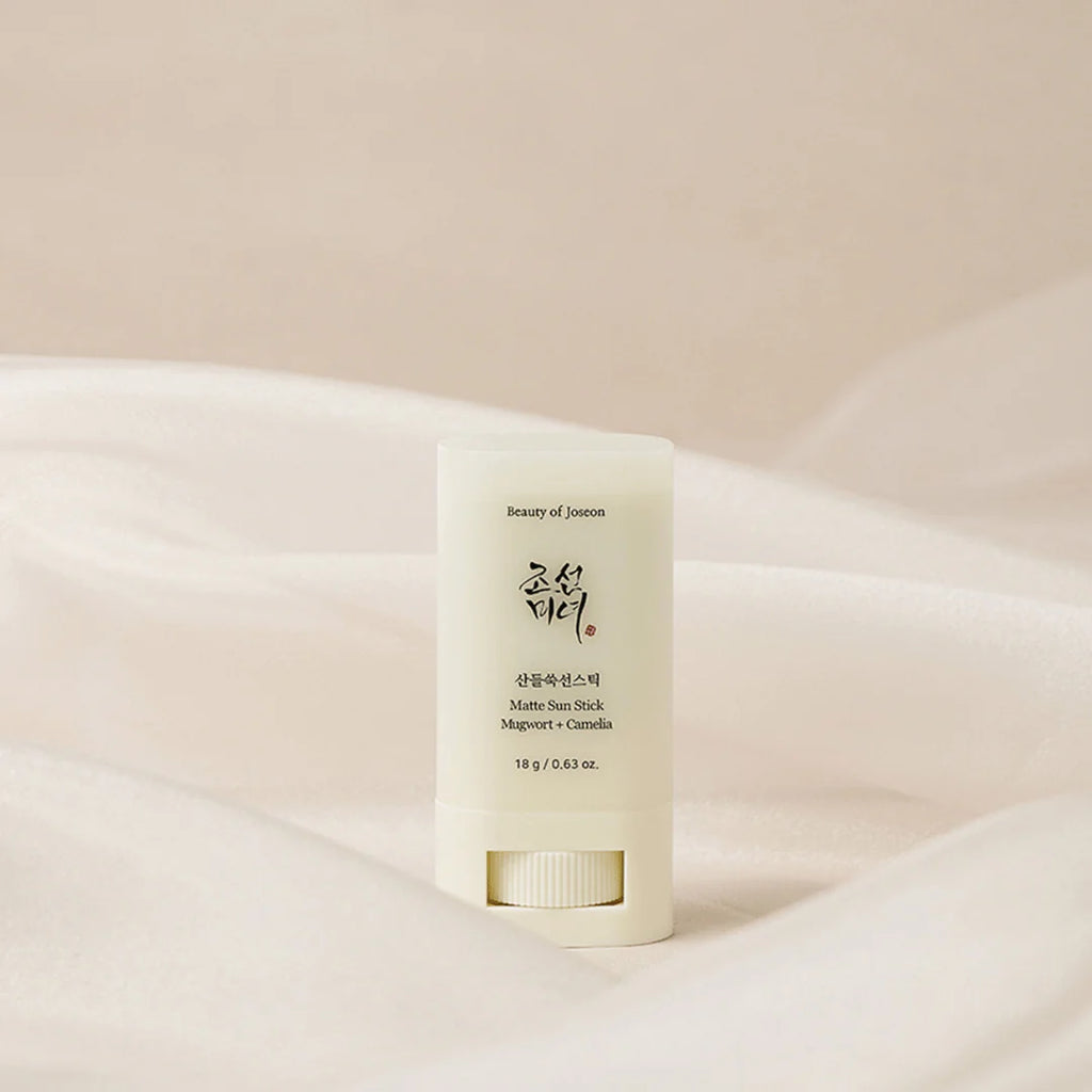 BEAUTY OF JOSEON Matte Sun Stick : Mugwort+Camelia (SPF 50+ PA++++)